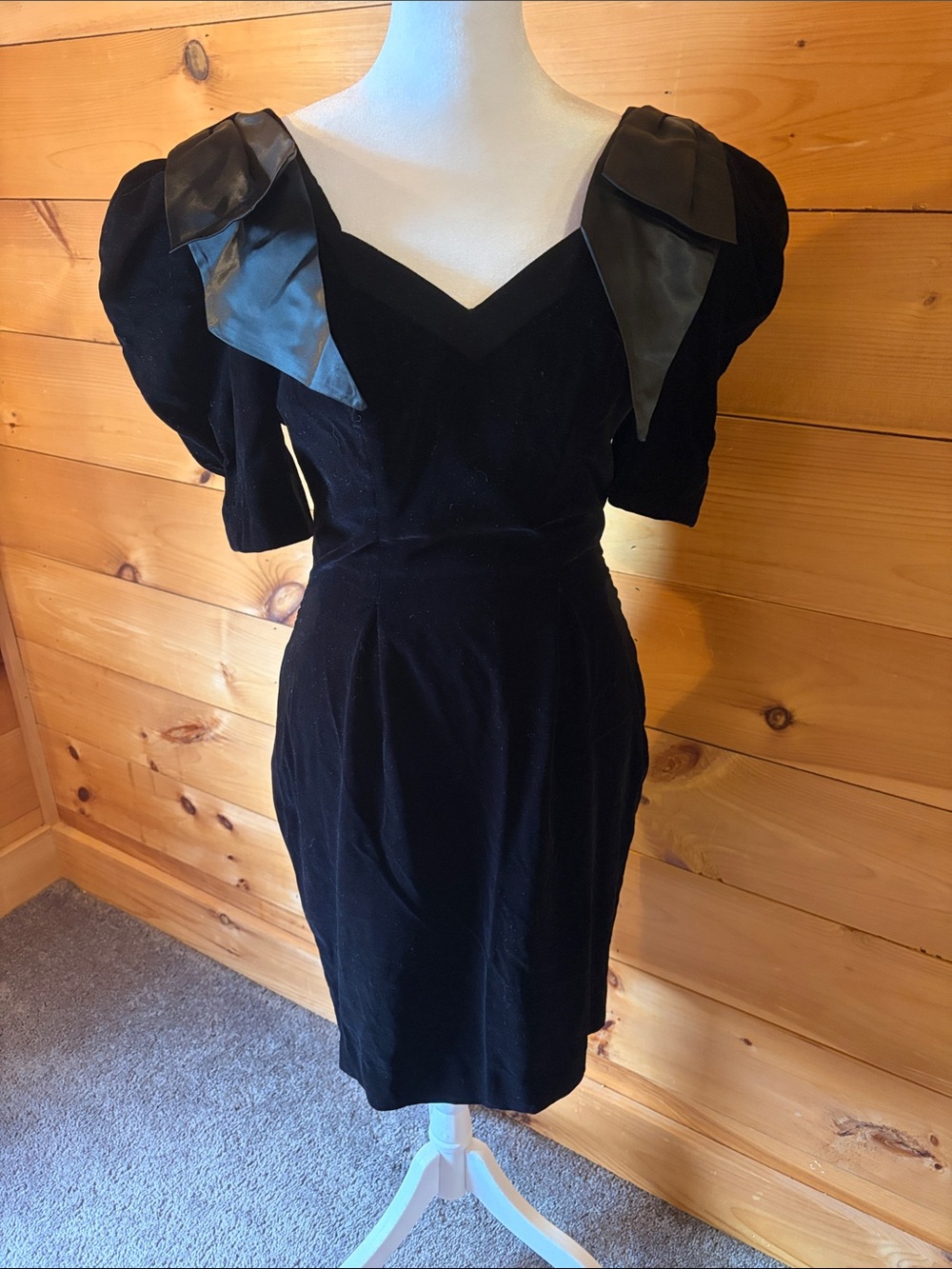 Vintage 80s Black Velvet Puff-Sleeve Dress with Satin Collar